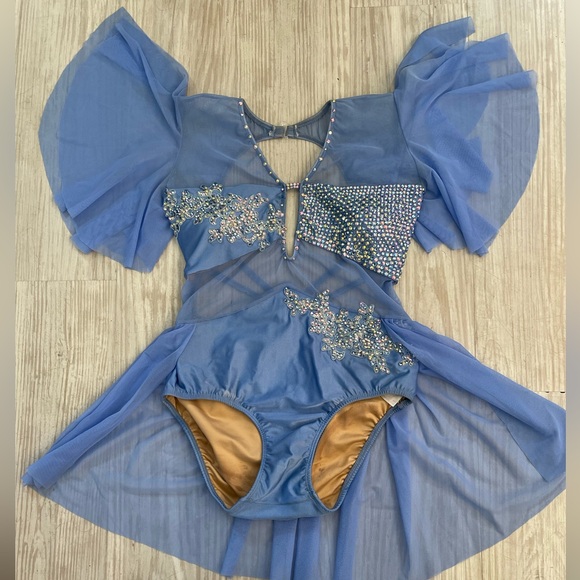 Lyrical Dance Costume - Picture 4 of 8